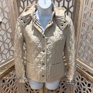Burberry London Women's Quilted Jacket Full Snap Jacket Hooded Size Small